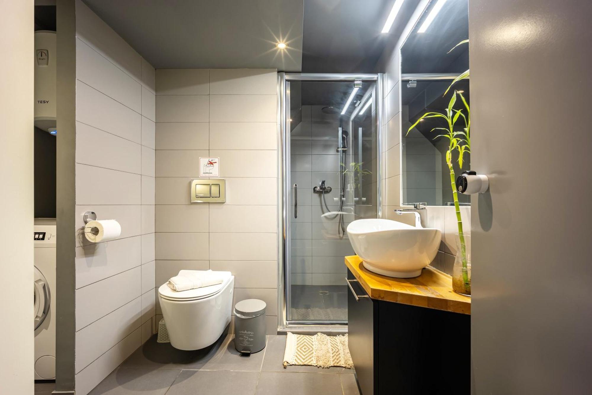 Gazi Urban Residence Athènes Extérieur photo